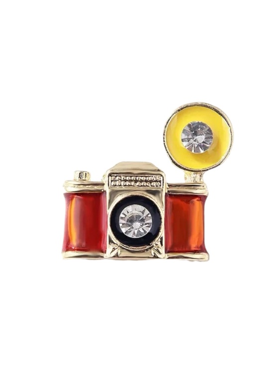 unbranded Jewelry - Vintage Style Retro Camera Brooch or Pin